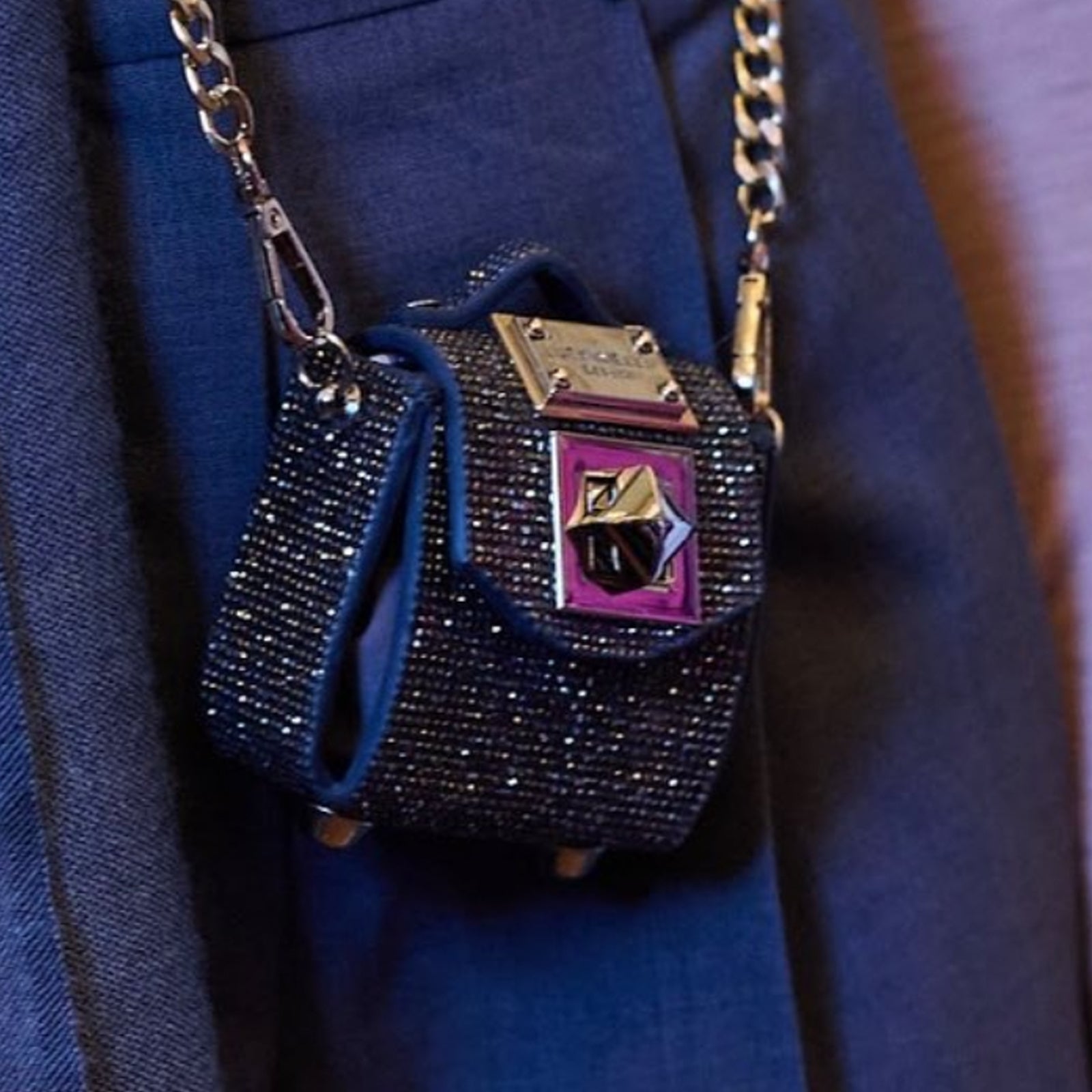 LUCKYNELLY handbag archive