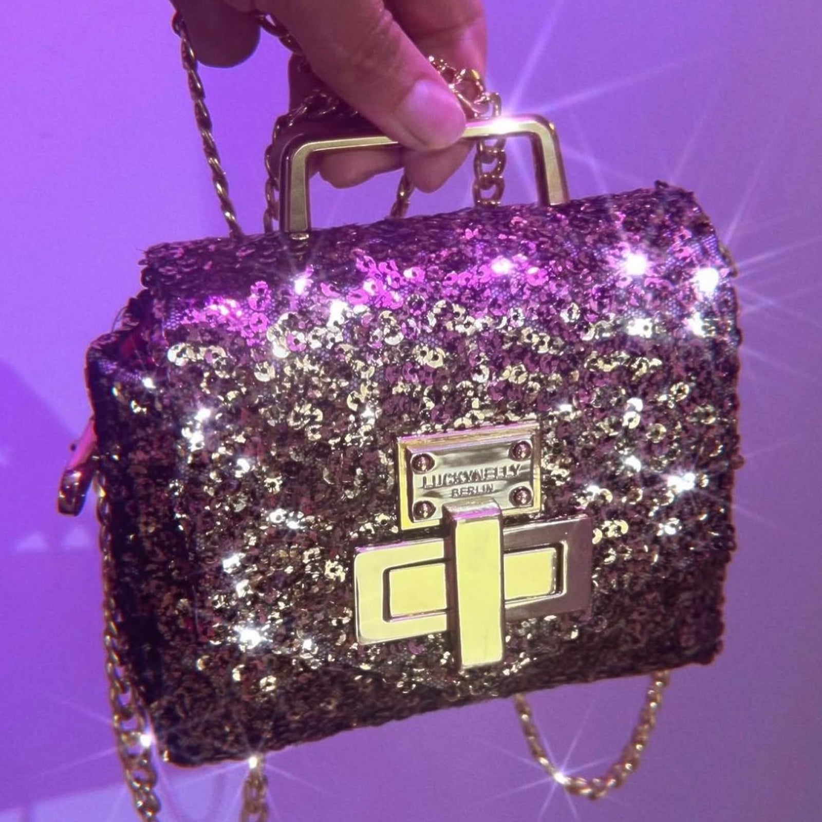 LUCKYNELLY handbag archive