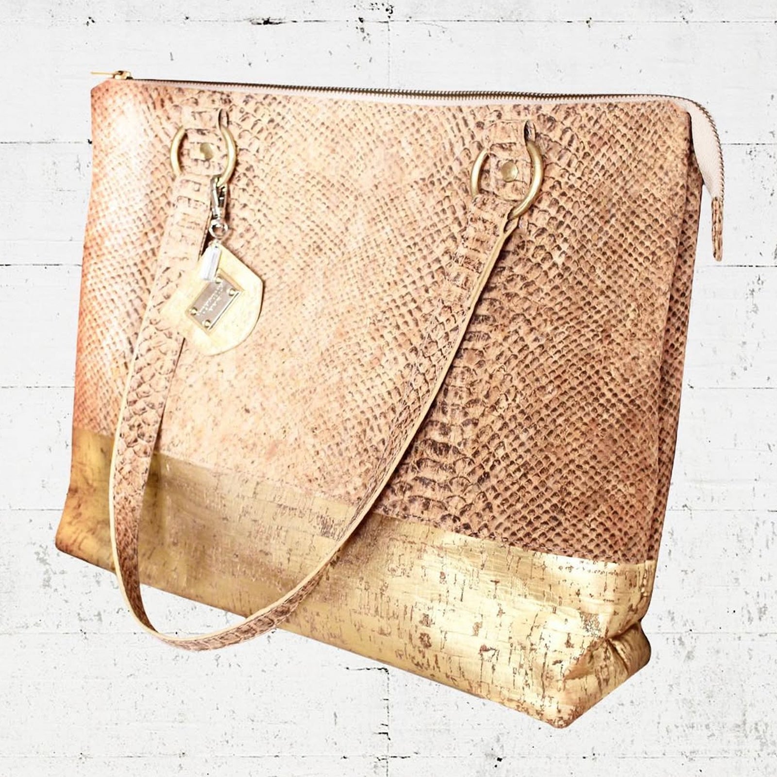 LUCKYNELLY handbag archive
