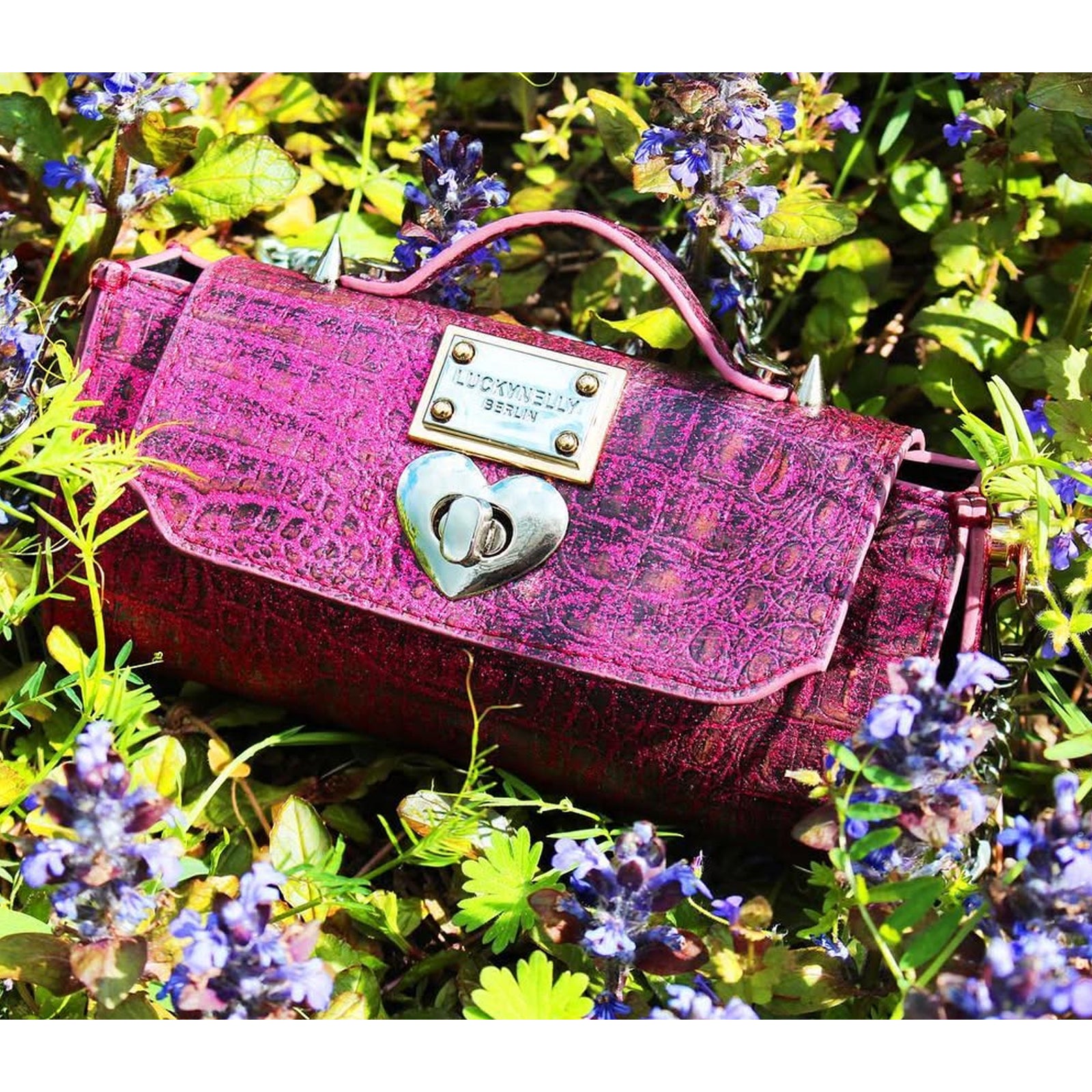 LUCKYNELLY handbag archive