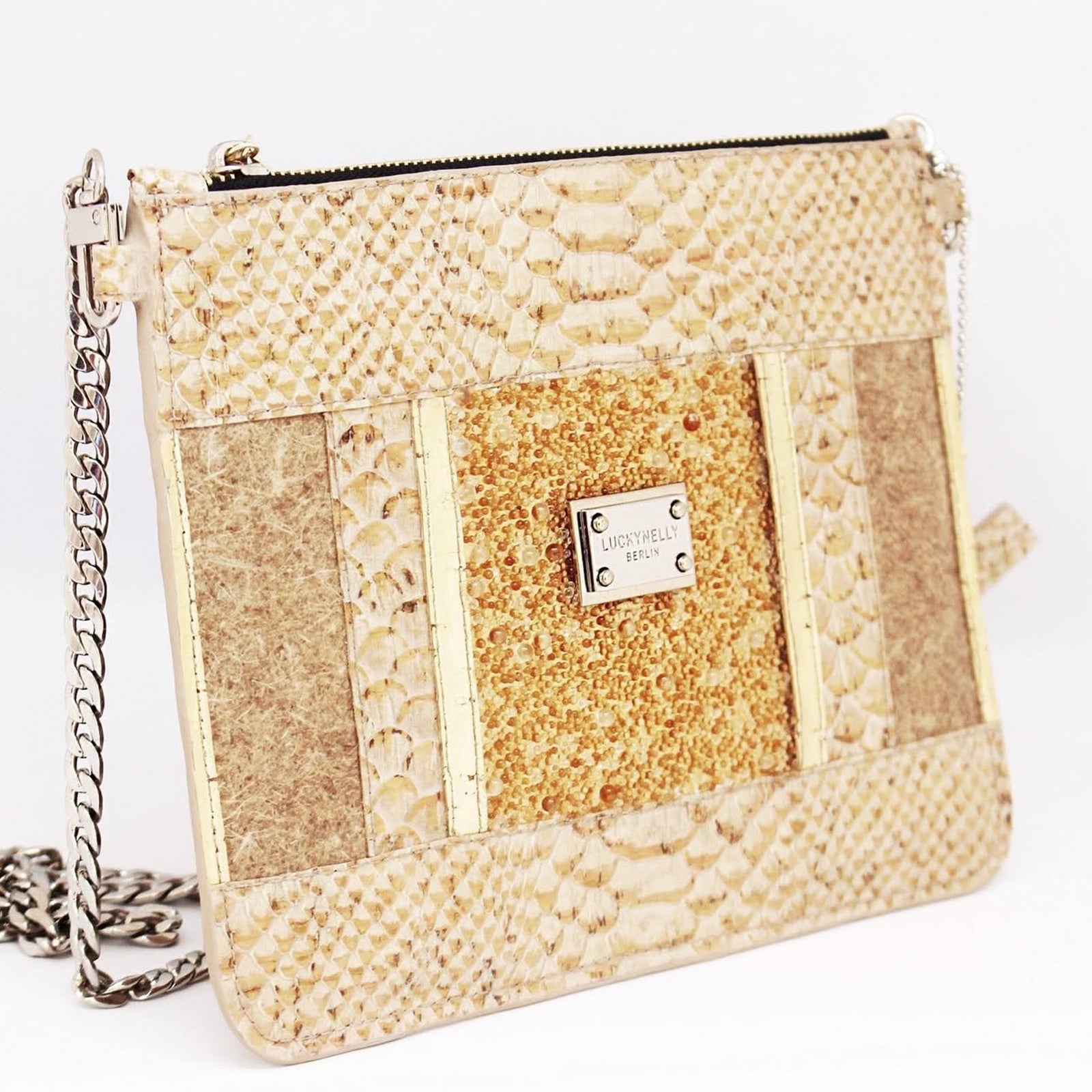 LUCKYNELLY handbag archive