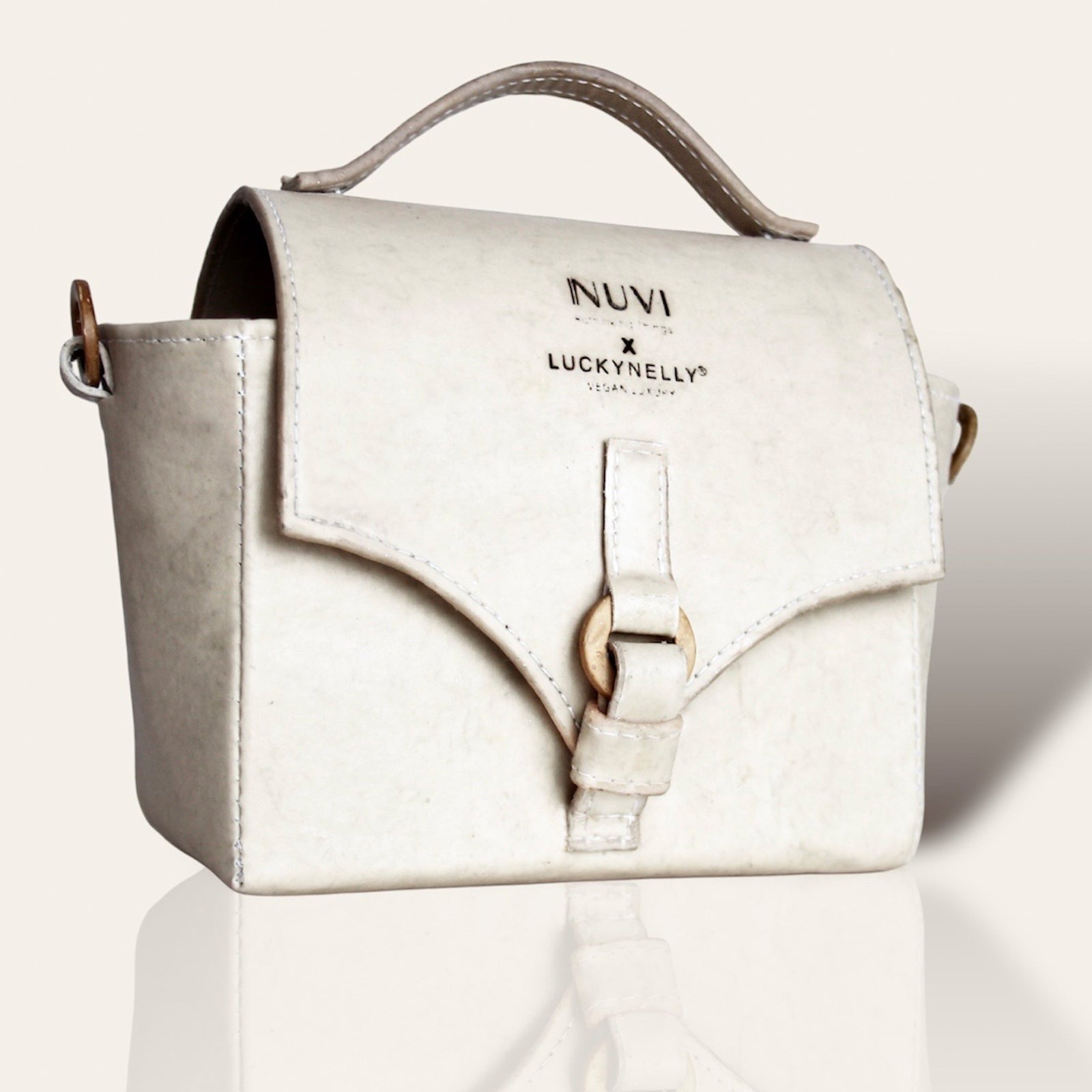 LUCKYNELLY handbag archive