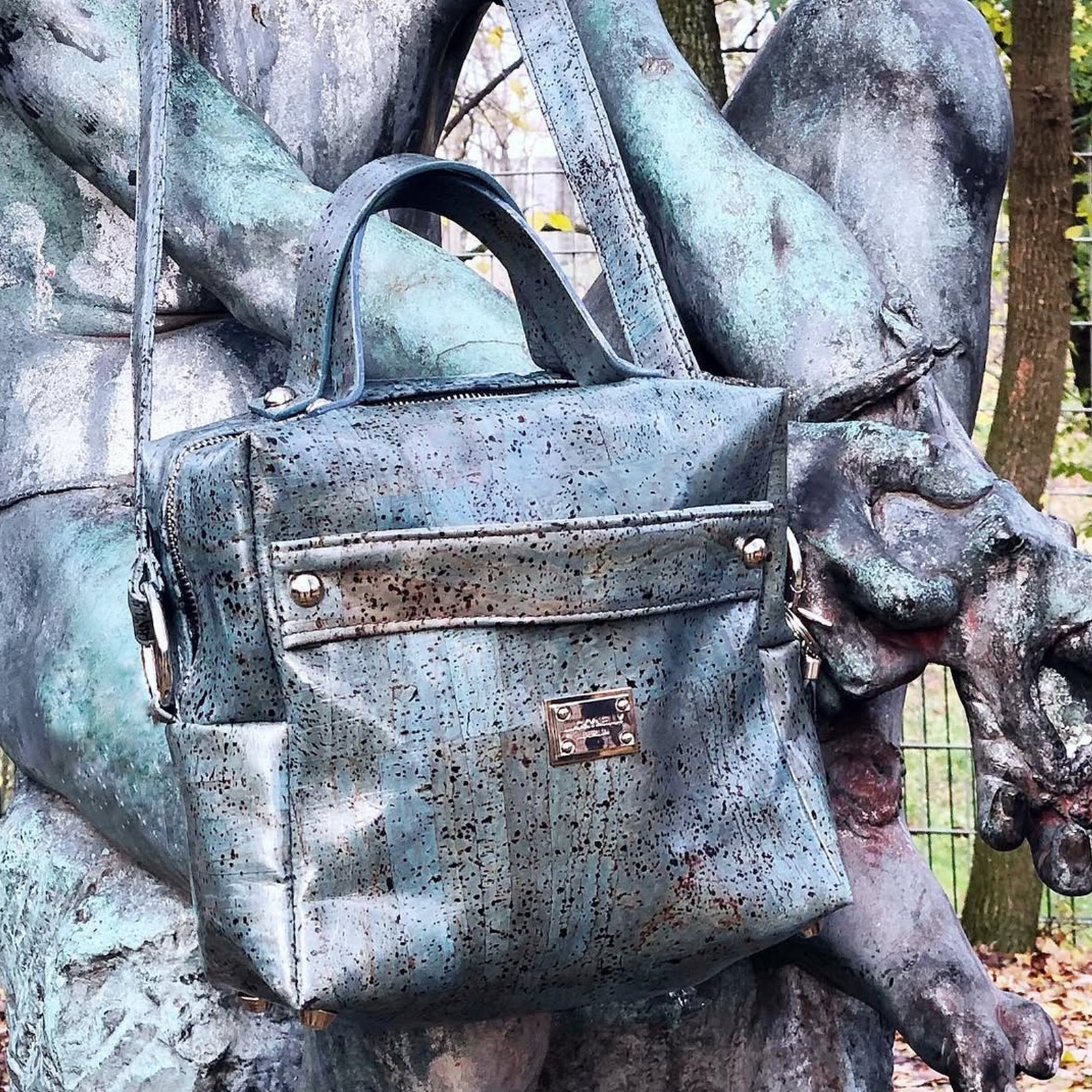LUCKYNELLY handbag archive