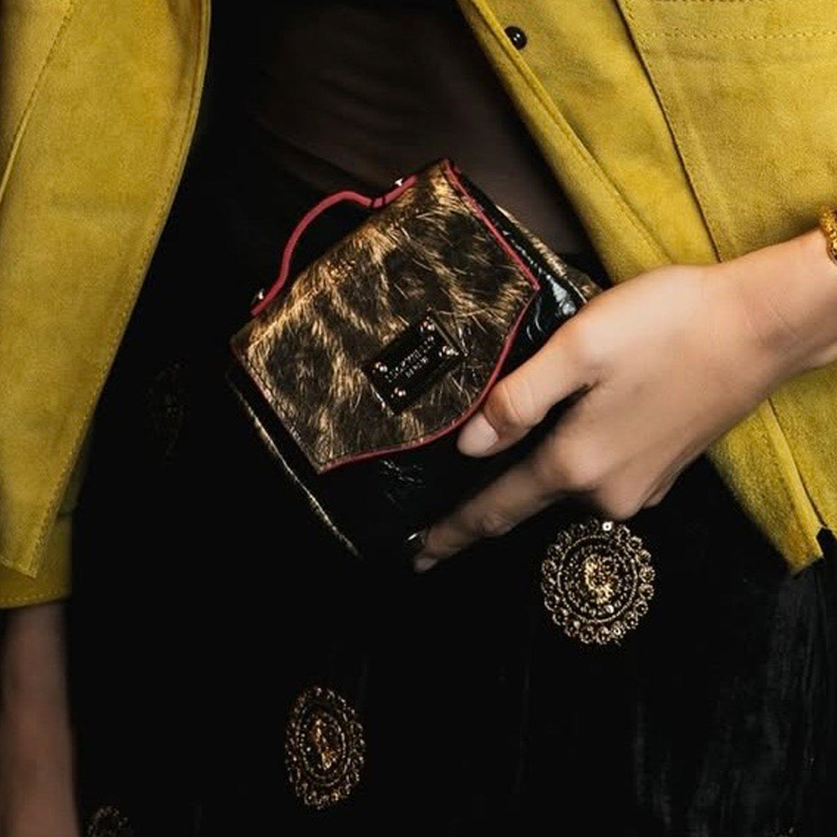 LUCKYNELLY handbag archive