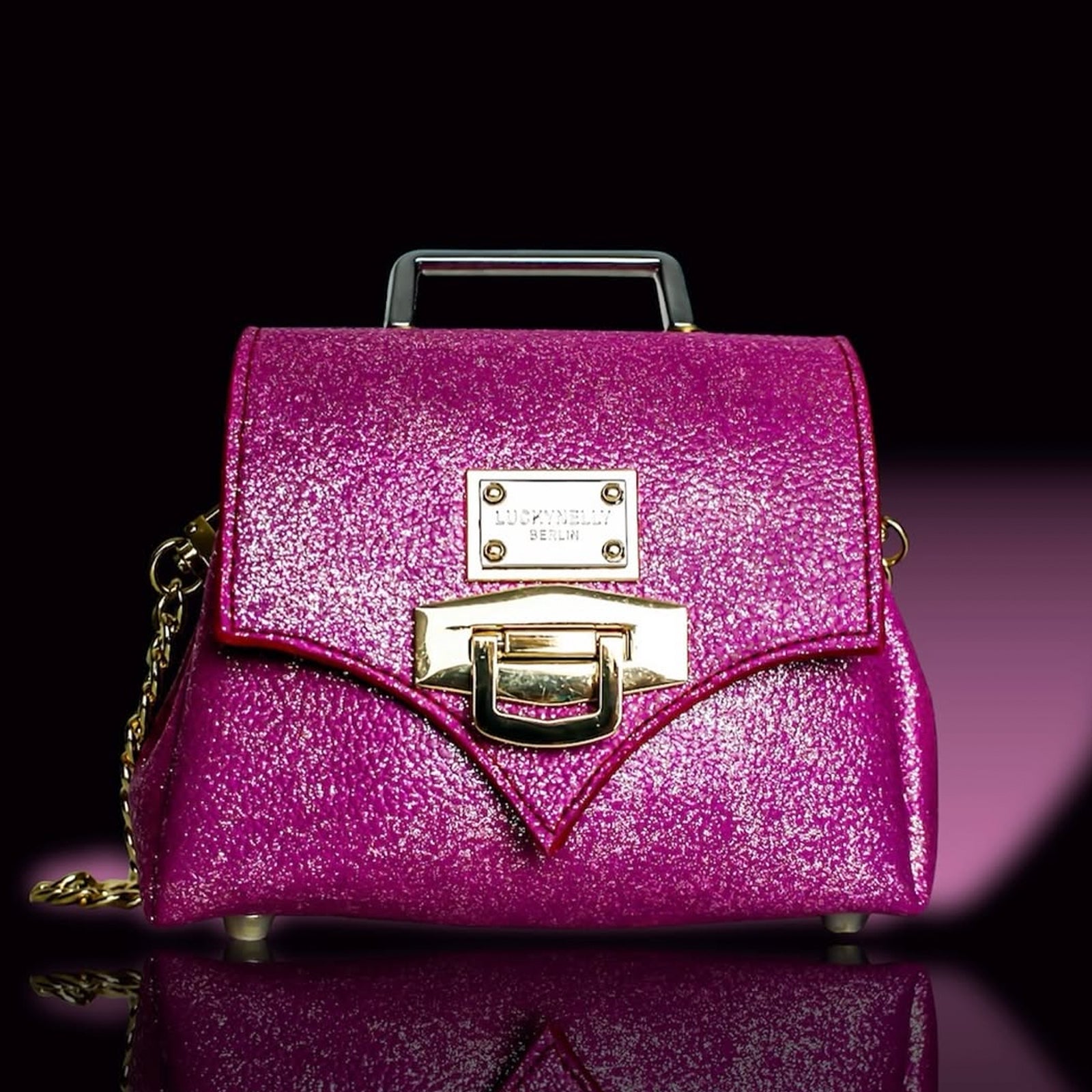 LUCKYNELLY handbag archive