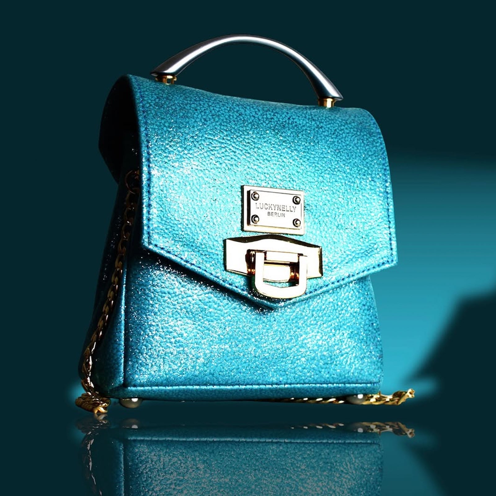 LUCKYNELLY handbag archive