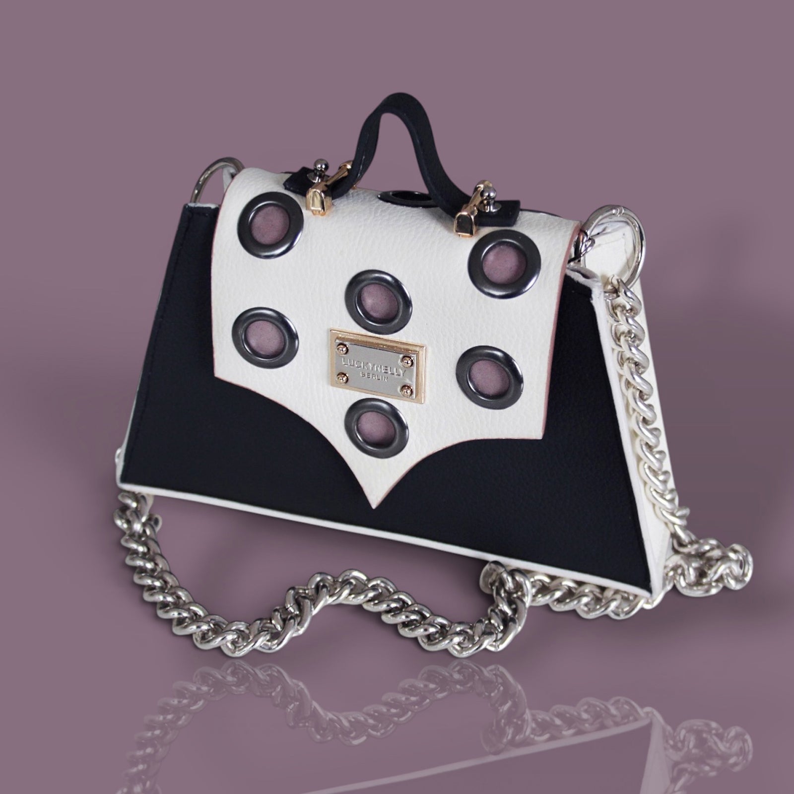 LUCKYNELLY handbag archive