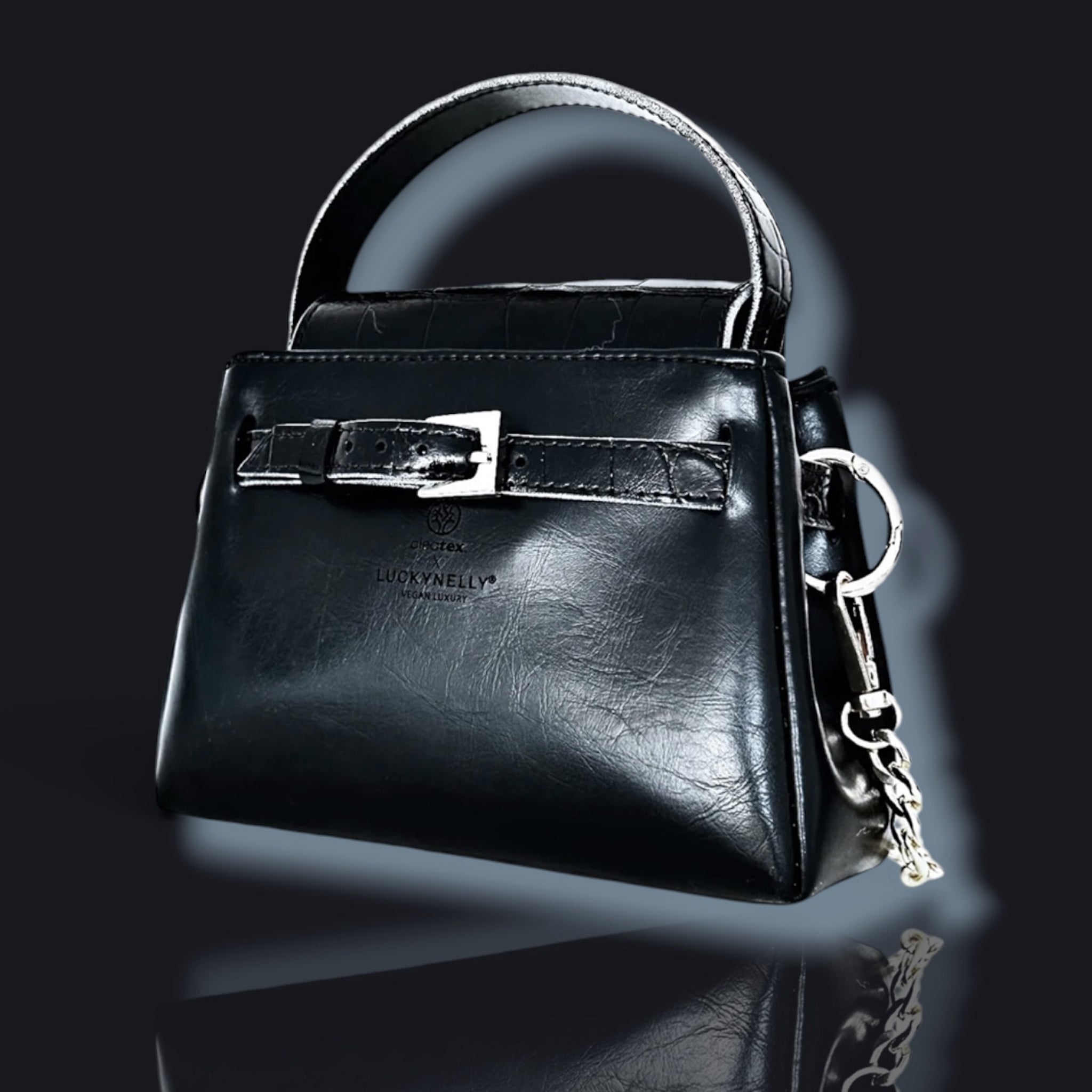 Estera – Top Handle