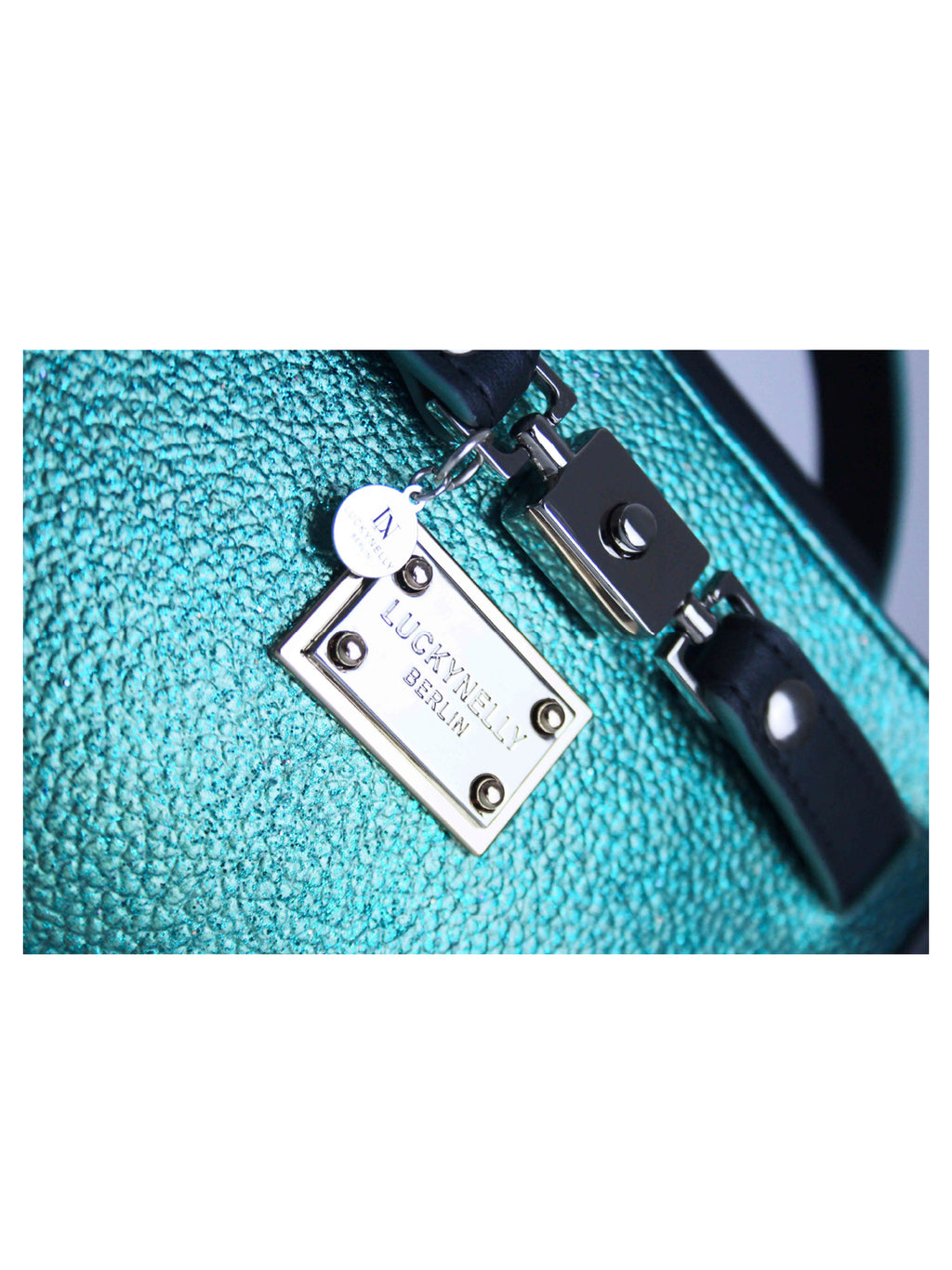 Greta – Top Handle