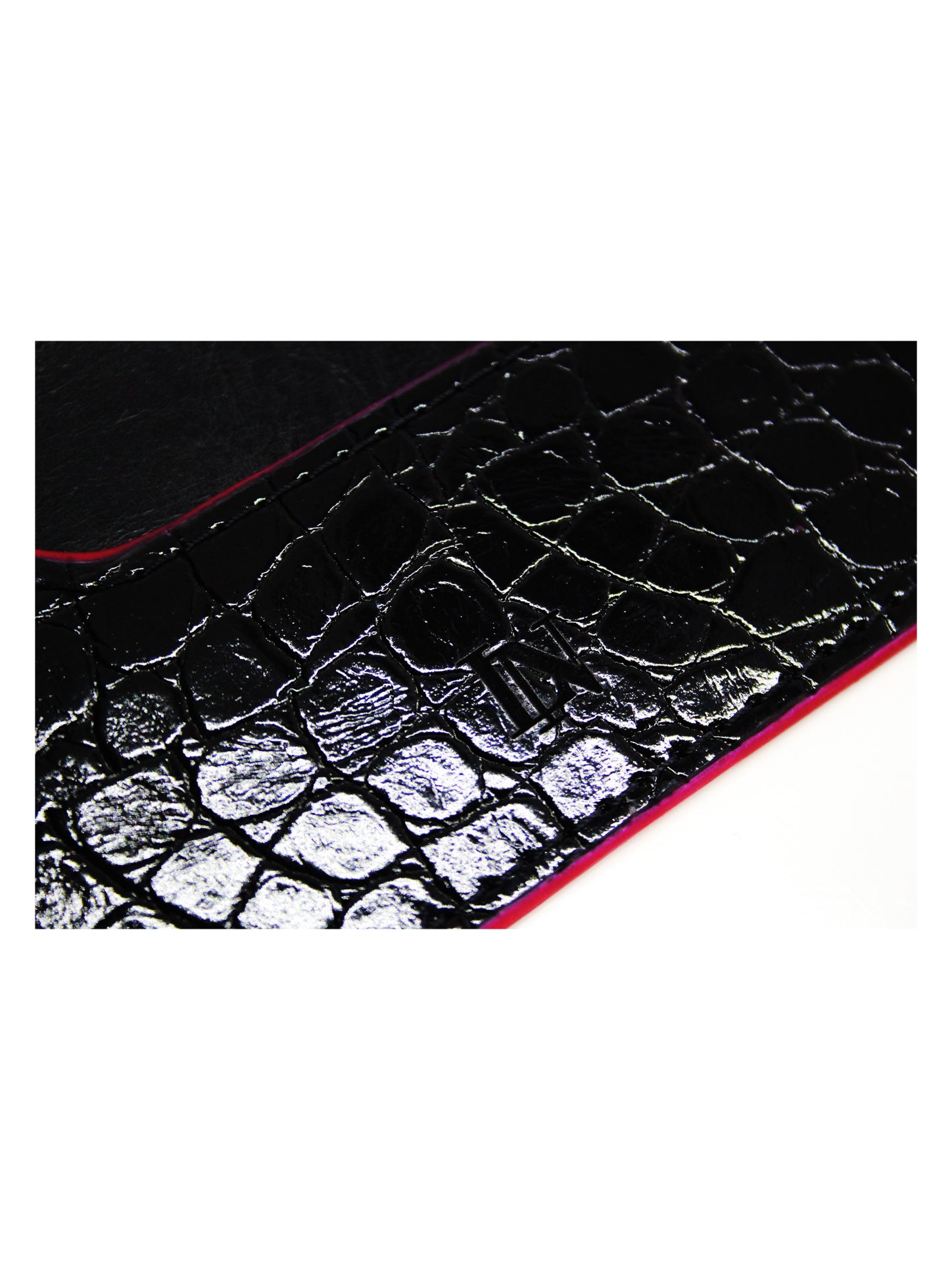 LN Cardholder – Croco Noir / Pink Edge