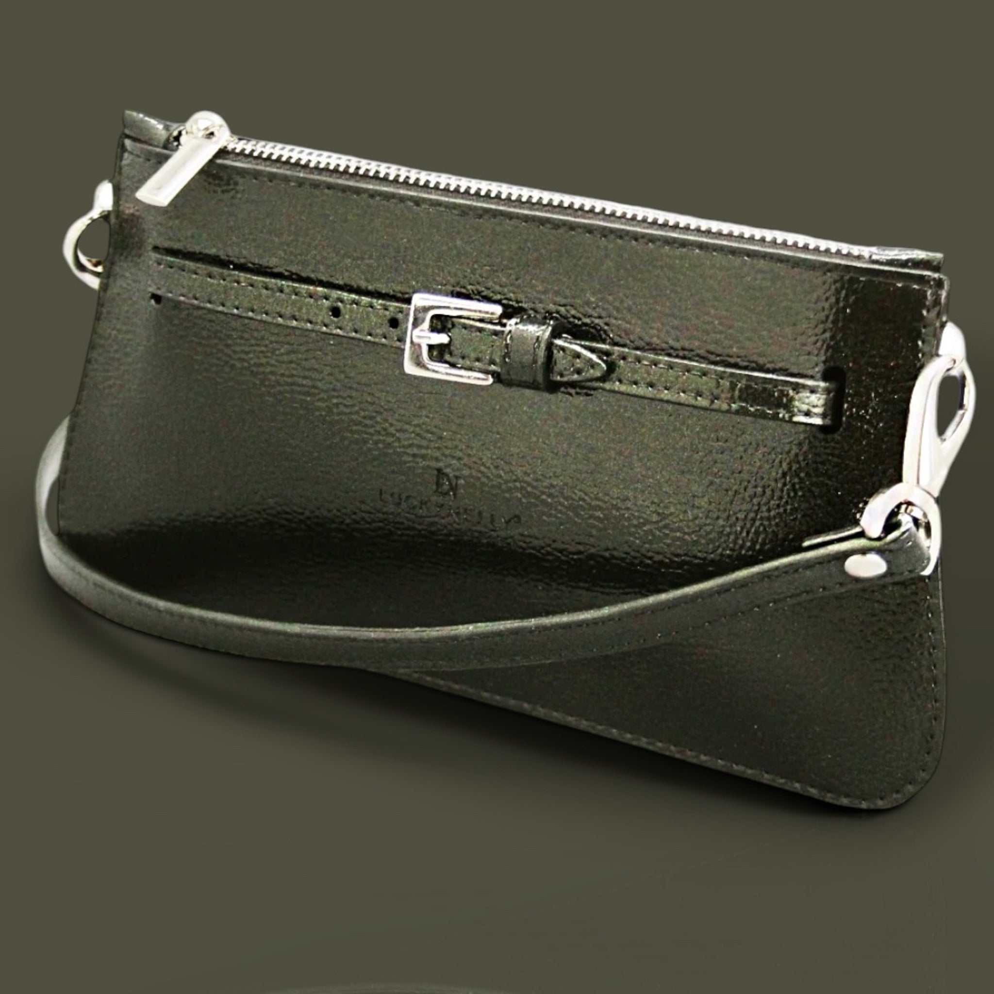 Noa – Glossy Burnt Olive Clutch