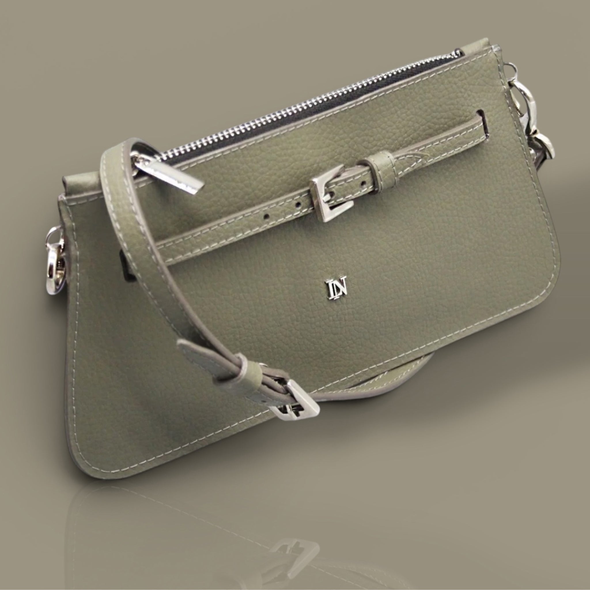 Noa – Clutch Sage